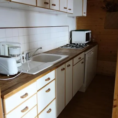 Val D'ys - Alpe D'huez Centre Station Mae-2261